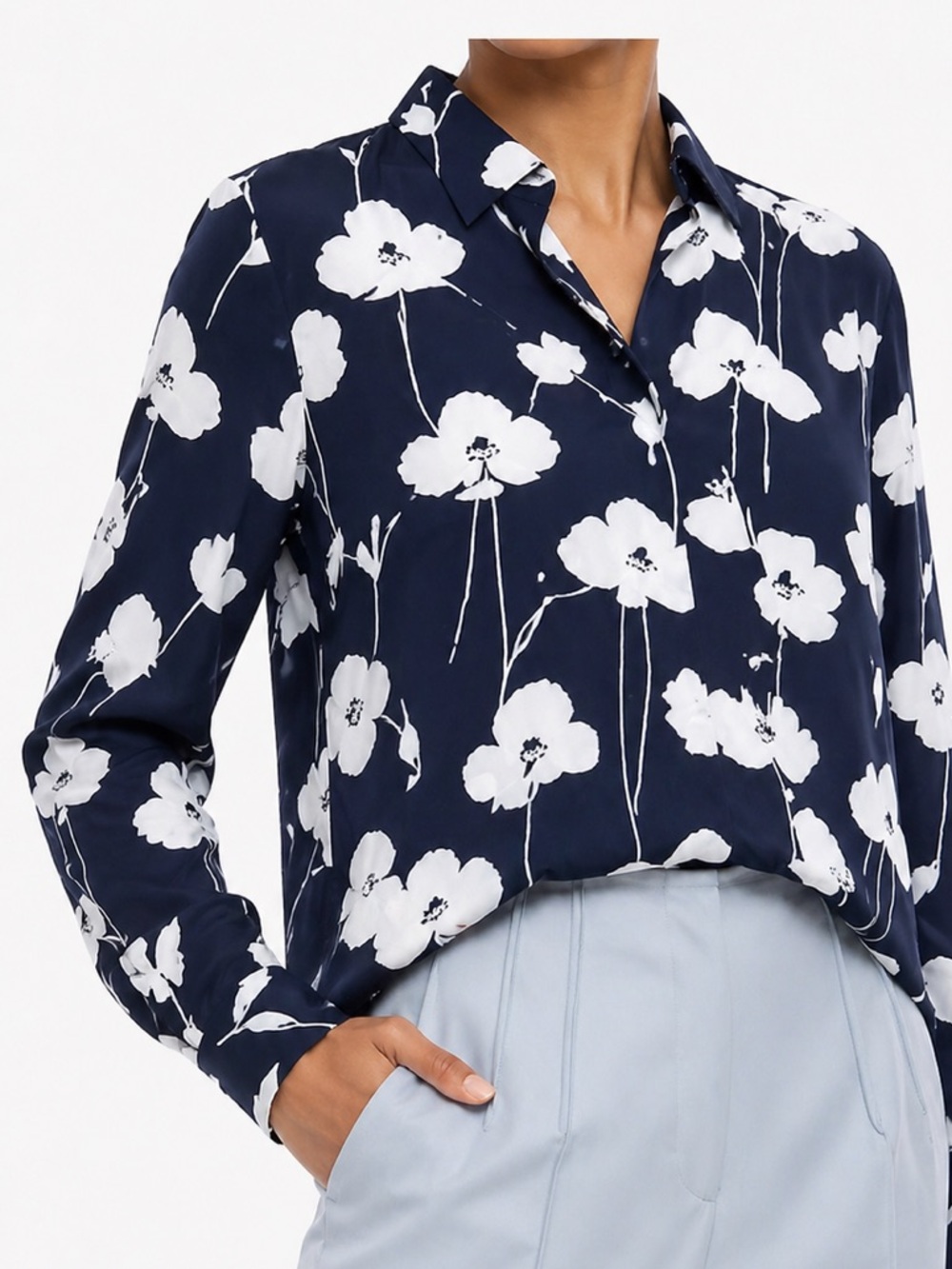 7th Avenue Navy and White Floral Blouse